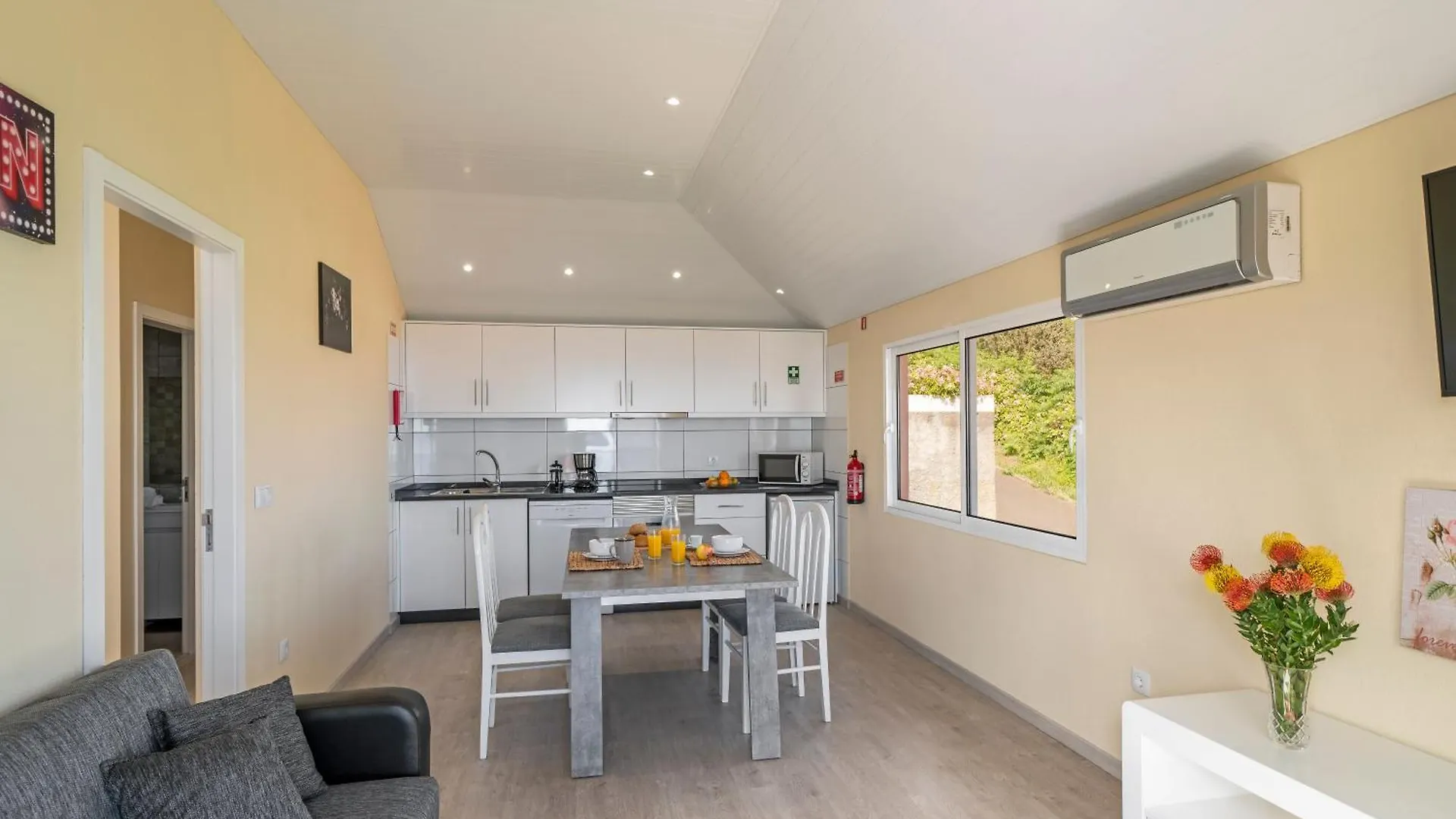 Ourmadeira - Seaview Apartment, Countryside Кальета Апартаменты