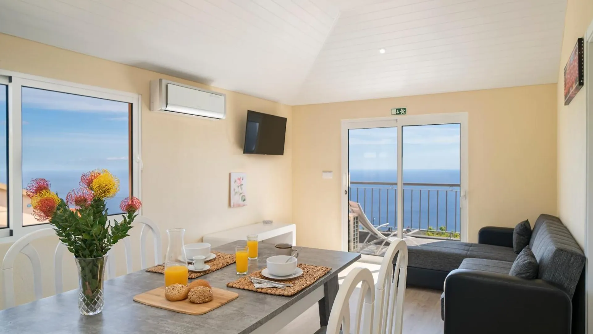Апартаменты Ourmadeira - Seaview Apartment, Countryside Кальета Португалия